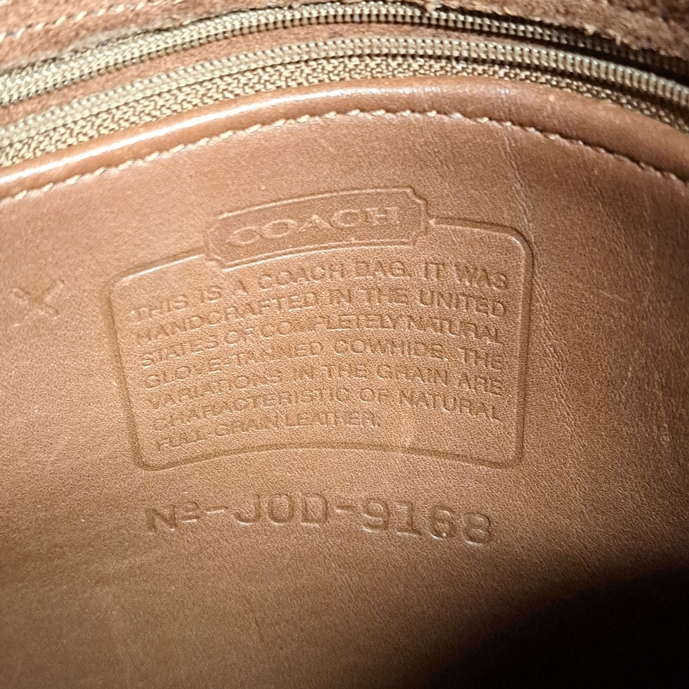Vintage Coach Cognac Brown Leather Crossbody Bag - Picture 16 of 16